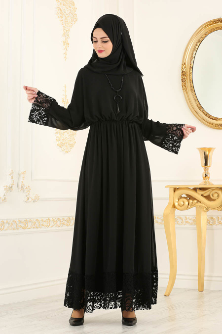Tesettürlü Abiye Elbise - Güpürlü Kolyeli Siyah Tesettürlü Abiye Elbise 37581S