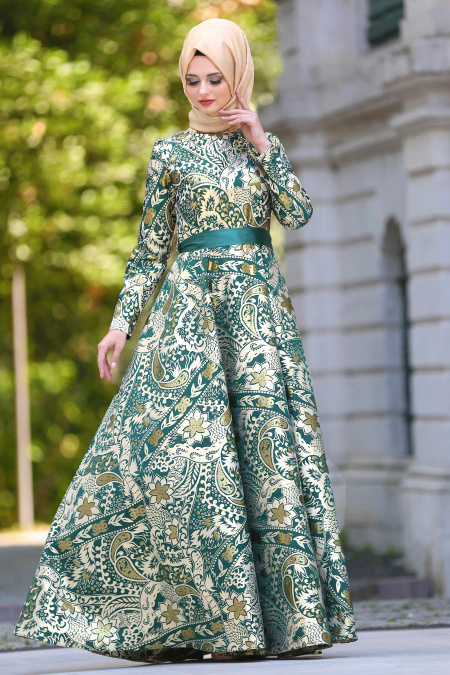 Tesettürlü Abiye Elbise - Jakarlı Desenli Yeşil Tesettür Abiye Elbise 24494Y