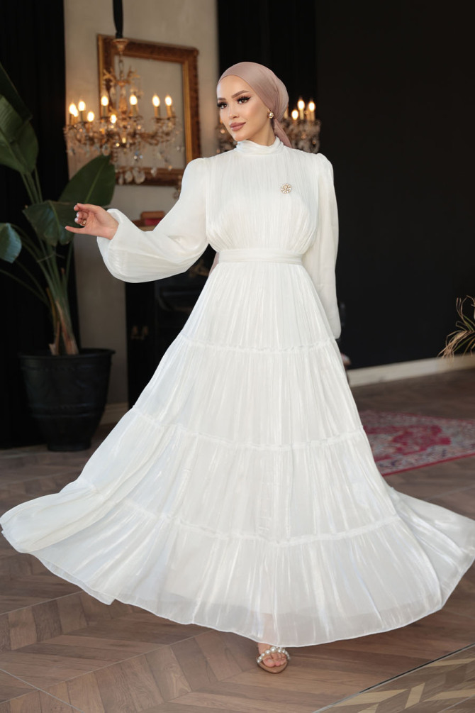 Tesettürlü Abiye Elbise - Kat Piliseli Beyaz Tesettür Abiye Elbise 52981B - N.S NEVA STYLE