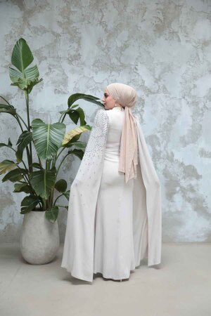 Tesettürlü Abiye Elbise - Kolları Pelerinli Bej Tesettür Abiye Elbise 51671BEJ - 4