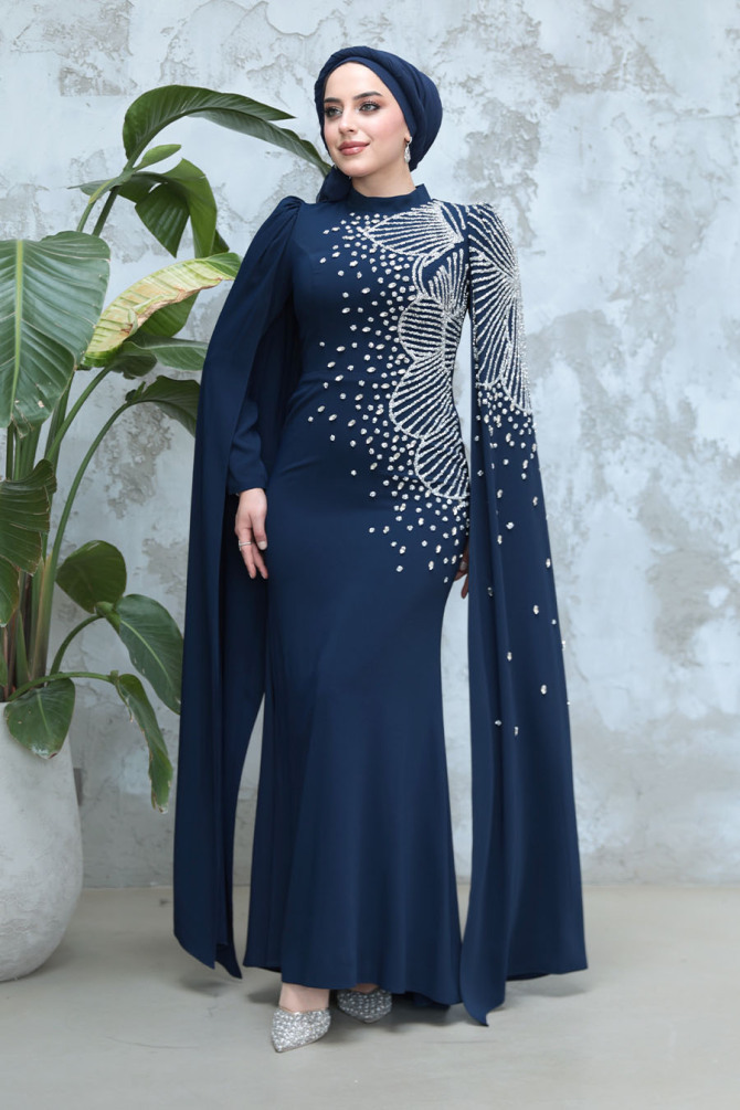 Tesettürlü Abiye Elbise - Kolları Pelerinli Lacivert Tesettür Abiye Elbise 51671L - 3