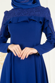 Tesettürlü Abiye Elbise - Omuzları Dantel Detaylı Sax Mavisi Tesettür Abiye Elbise 3746SX - Thumbnail