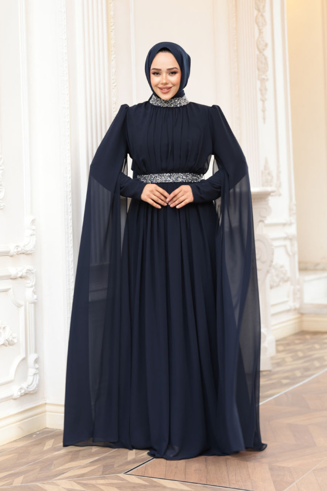 Tesettürlü Abiye Elbise - Omuzları Pelerinli Lacivert Tesettür Abiye Elbise 25911L - TESETTÜRLÜ ABİYE ELBİSELER