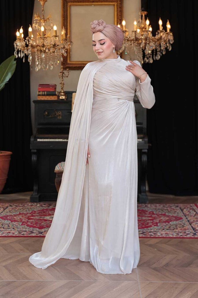 Tesettürlü Abiye Elbise - Pelerin Detaylı Krem Tesettür Abiye Elbise 5296KR - N.S NEVA STYLE