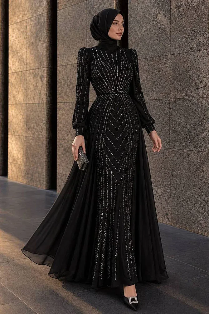 Tesettürlü Abiye Elbise - Saten Siyah Taş İşlemeli Tesettür Abiye Elbise 56061S - 1