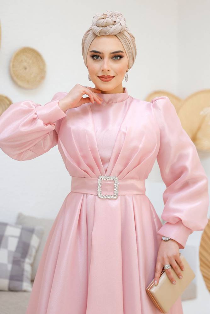 Tesettürlü Abiye Elbise - Tokalı Kemerli Pembe Tesettür Abiye Elbise 45295P - 6