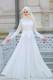 Tesettürlü Abiye Elbise - Üç Boyut Çiçekli Payetli Beyaz Abiye Elbise 3836B - Thumbnail