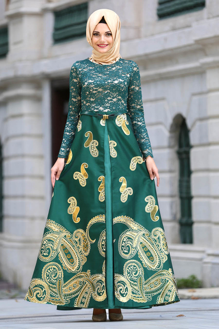 Tesettürlü Abiye Elbise - Üzeri Dantelli Yeşil Jakarlı Tesettür Abiye Elbise 82447Y