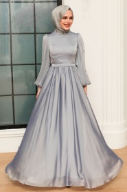 Tesettürlü Abiye Elbise - Yakası Tüy Detaylı Gri Tesettür Abiye Elbise 21330GR - Thumbnail