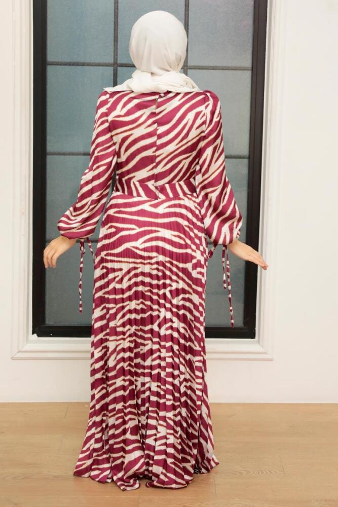 Tesettürlü Abiye Elbise - Zebra Desenli Vişne Saten Tesettür Abiye Elbise 34531VSN - 2