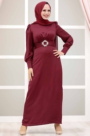 Tesettürlü Abiye Elbiseler - Tokalı Kemerli Bordo Tesettür Abiye Elbise 43650BR - Thumbnail