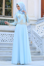 Tesettürlü Abiye Elbiseler - Üstü Dantel Detaylı Bebek Mavisi Abiye Elbise 76465BM - Thumbnail