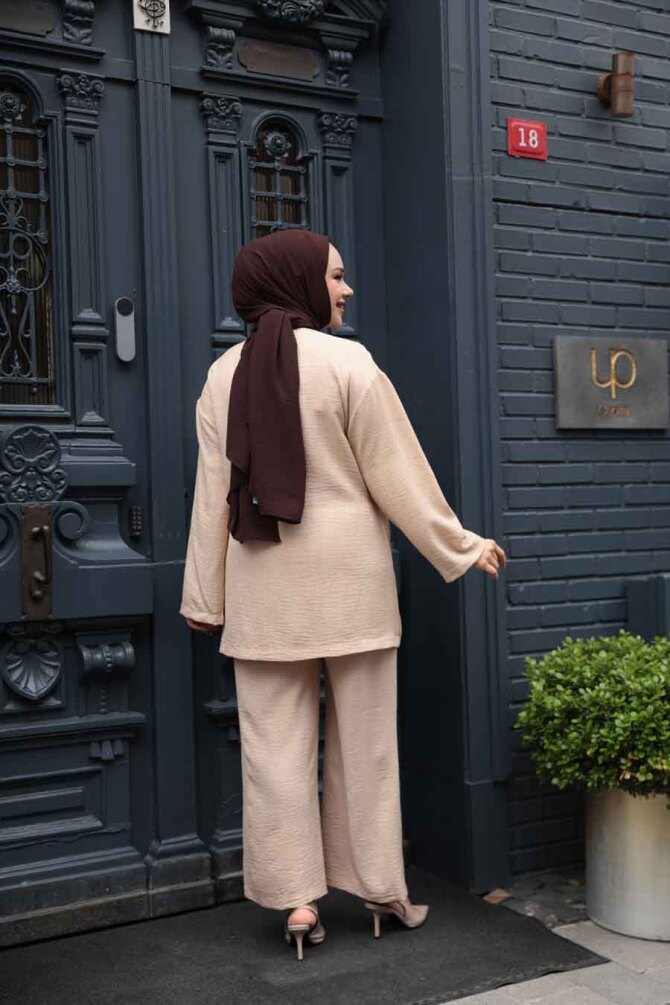 Yandan Bağlama Detaylı Bej Tesettür İkili Takım 50183BEJ - 4